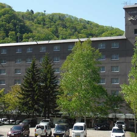 Hotel Sankeien Sapporo Exteriör bild