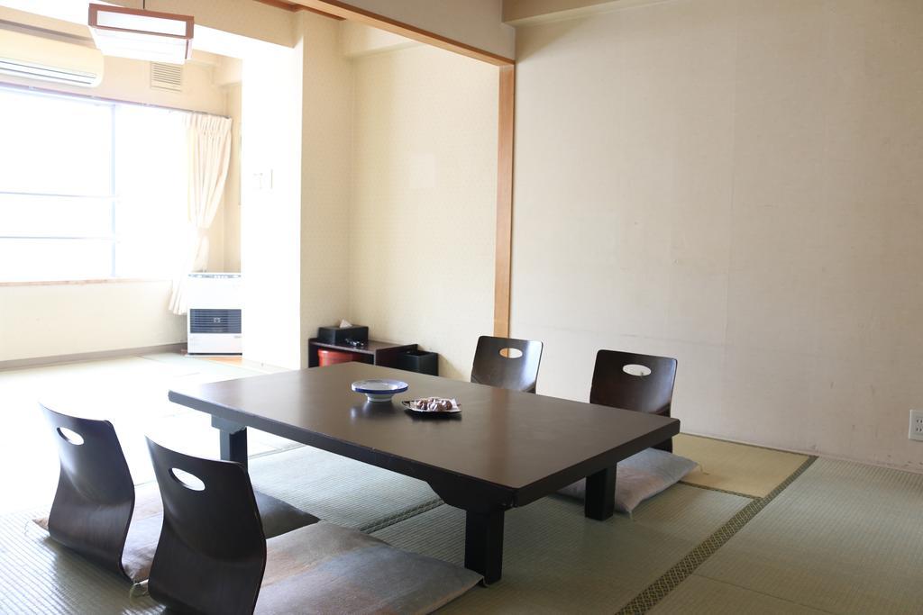 Hotel Sankeien Sapporo Rum bild